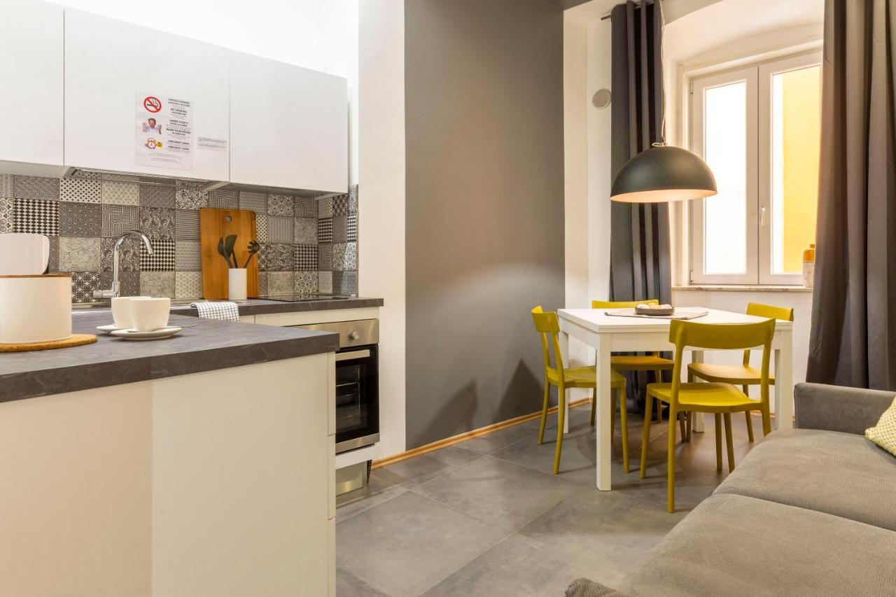 Tram Apartment For 4 Guests ترييستي المظهر الخارجي الصورة
