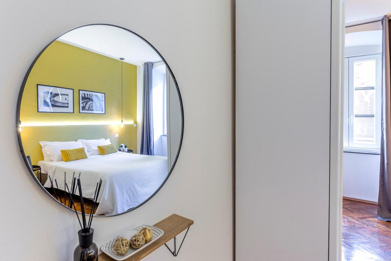 Tram Apartment For 4 Guests ترييستي المظهر الخارجي الصورة