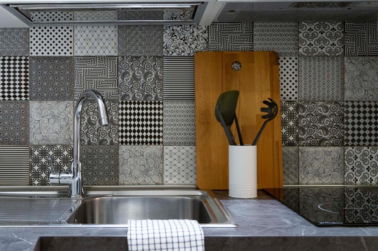 Tram Apartment For 4 Guests ترييستي المظهر الخارجي الصورة